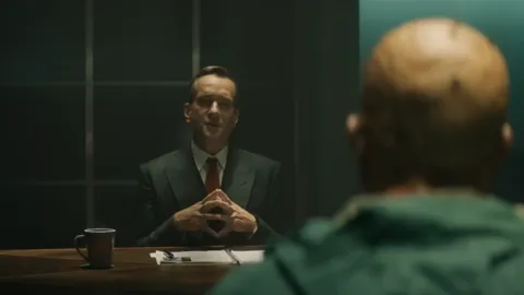 瑞恩·雷诺兹笑话：斯侍与金刚狼“薄如纸”的续集会降低你的智商