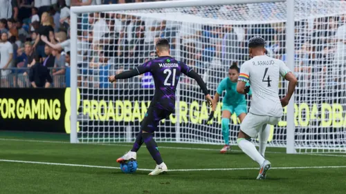 《EA体育足球26》游戏截图