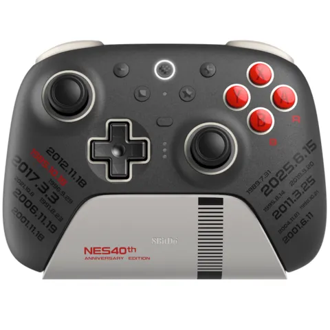 8BitDo发布NES40周年纪念终极复古手柄套装