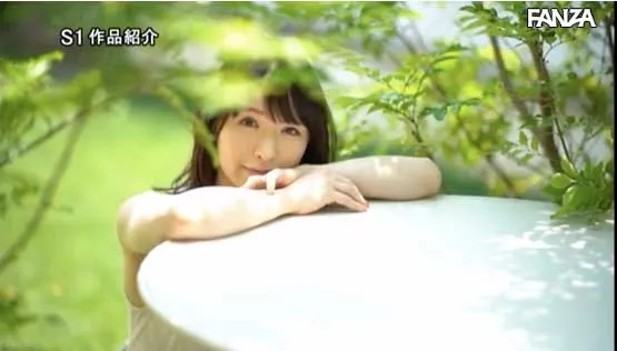 琴井しほり片场照片