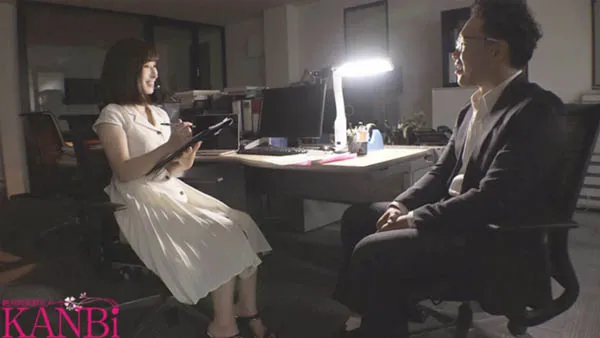 月丘みほ人物肖像