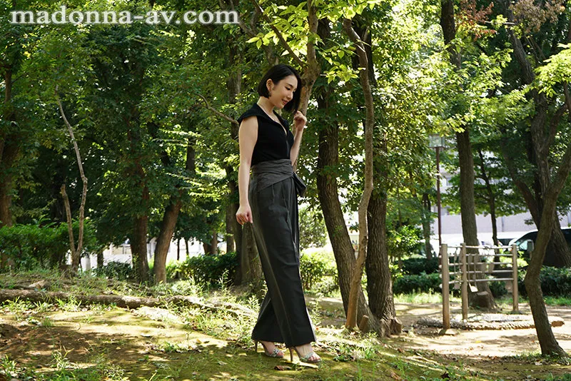 儿玉玲奈官方写真照