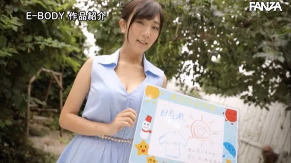 伊藤舞雪角色形象展示，含服装及造型