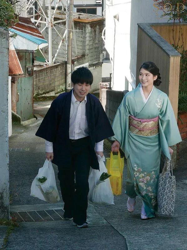 本庄铃出道作品宣传照