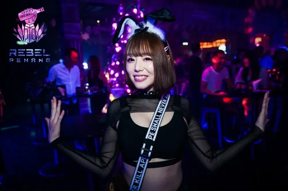 滨崎真绪影视作品剧照