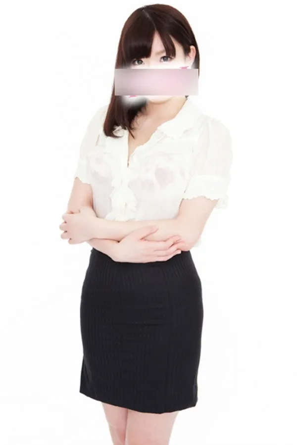 鹫尾芽衣个人写真