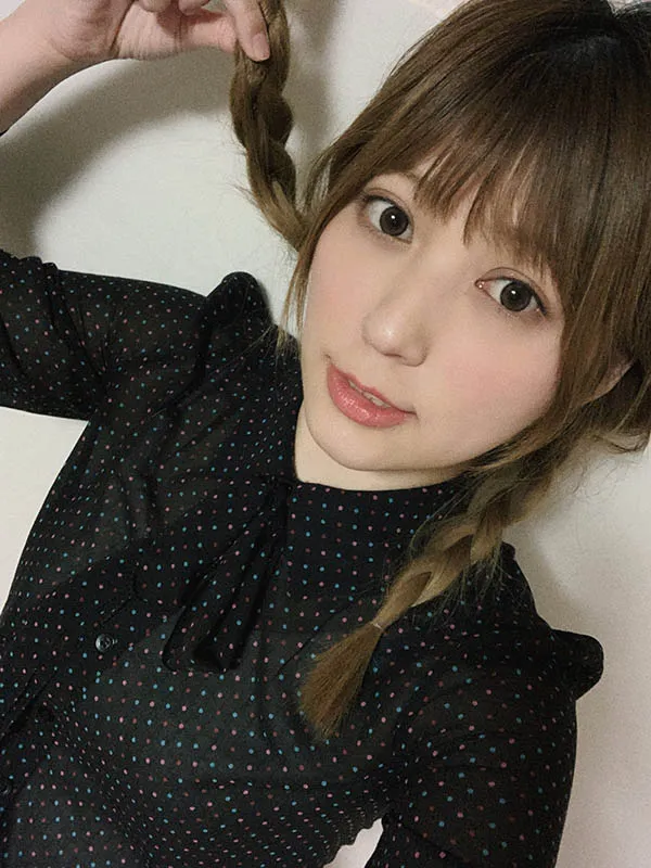 爱音まりあ室内写真