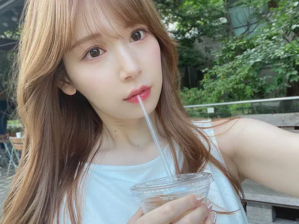 明里つむぎ剧照展示