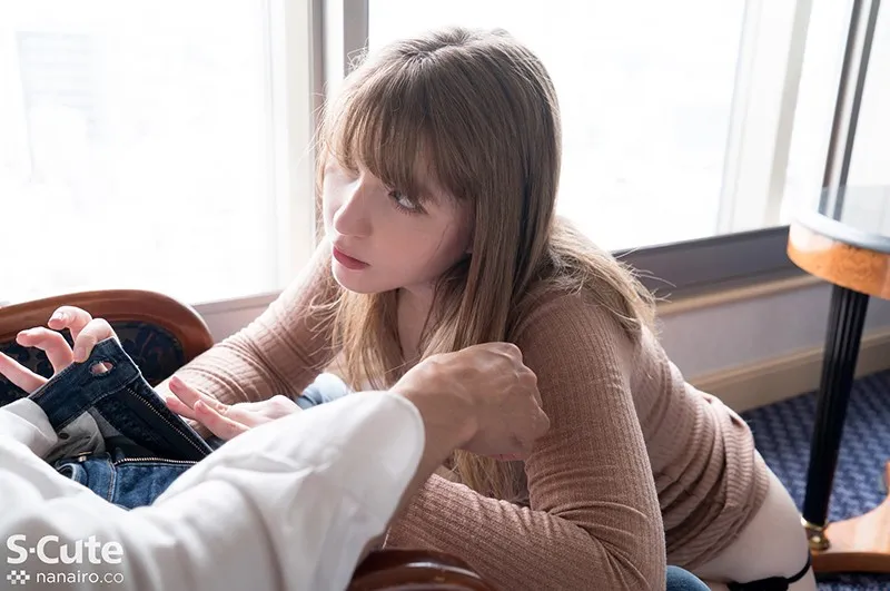 里美ゆりあ工作照