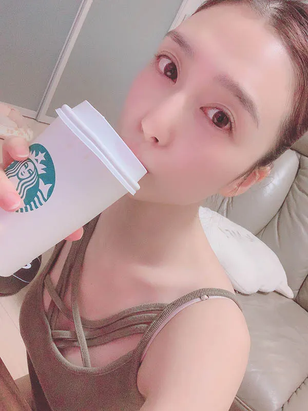 宫原友香与椎名そら对比照片