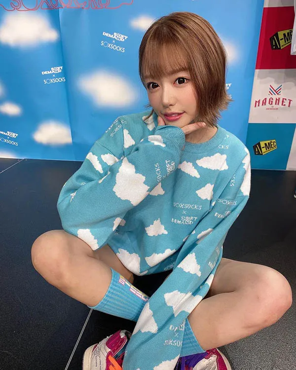 浜崎真绪活动照片