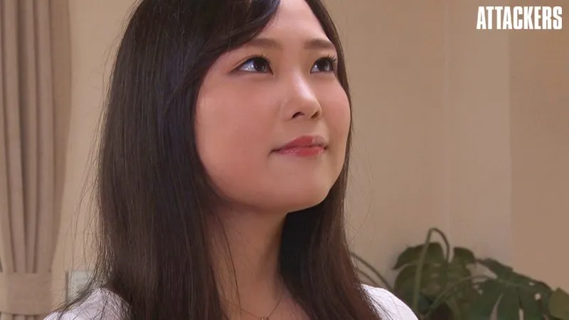 悠木里穗影视作品剧照