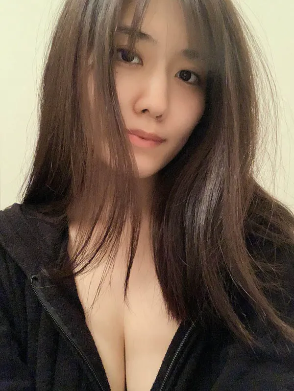 神宫寺奈绪摄影作品