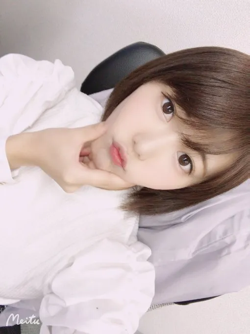 儿玉玲奈写真展示