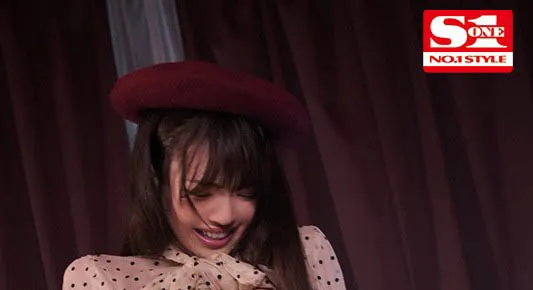 槙泉奈近期作品宣传图