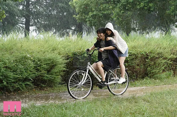 八木奈々与男主角互动场景