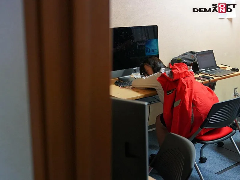 荻野ちひろ肖像照