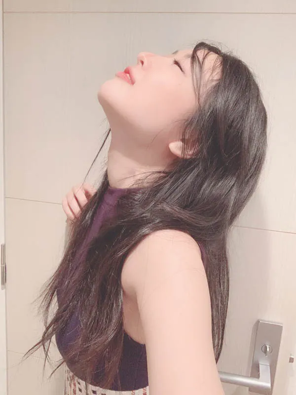 榊夏莲高清照片