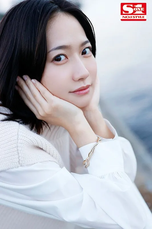 伊贺真子纪念作品海报