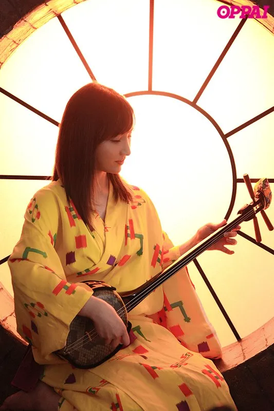 楪カレン清新形象