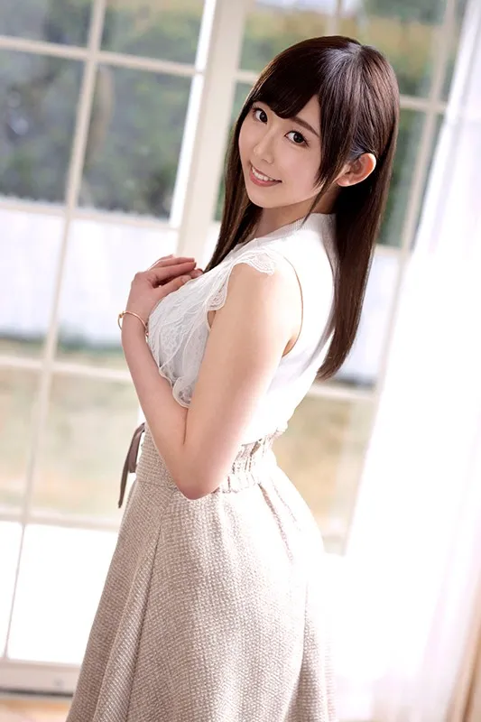 松宫翡翠清新形象照