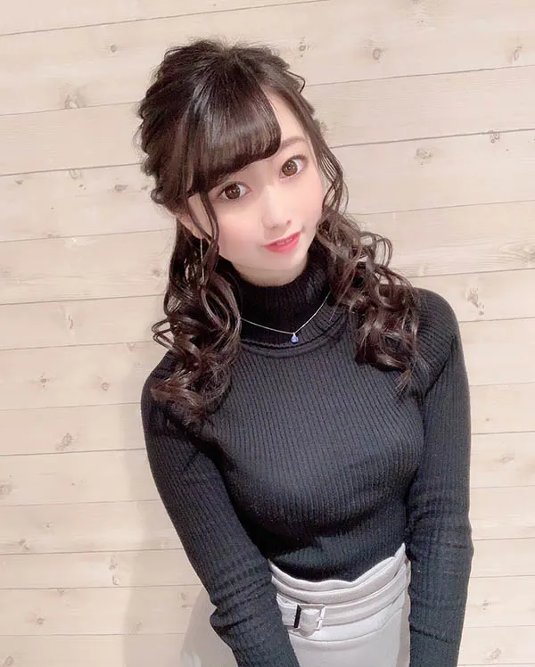 吉野里奈官方写真