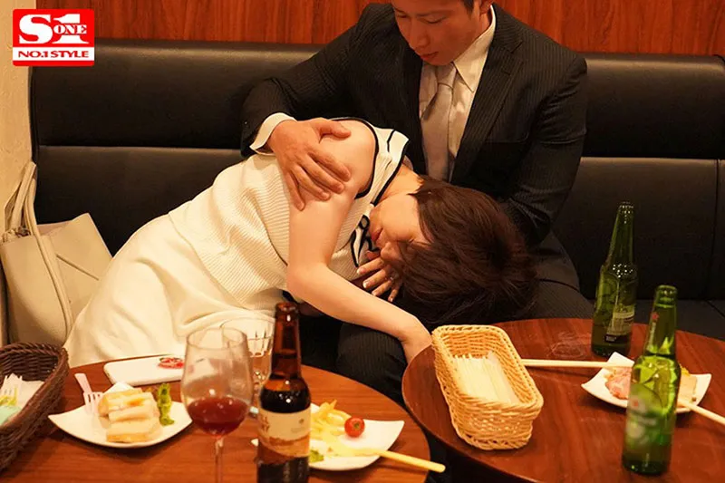 白川ゆず（白川柚子）作品WAAA-042资料介绍及内容预览