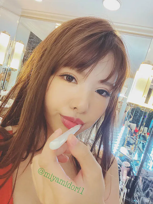 女优九条みちる个人写真