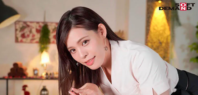 来栖堇写真集封面