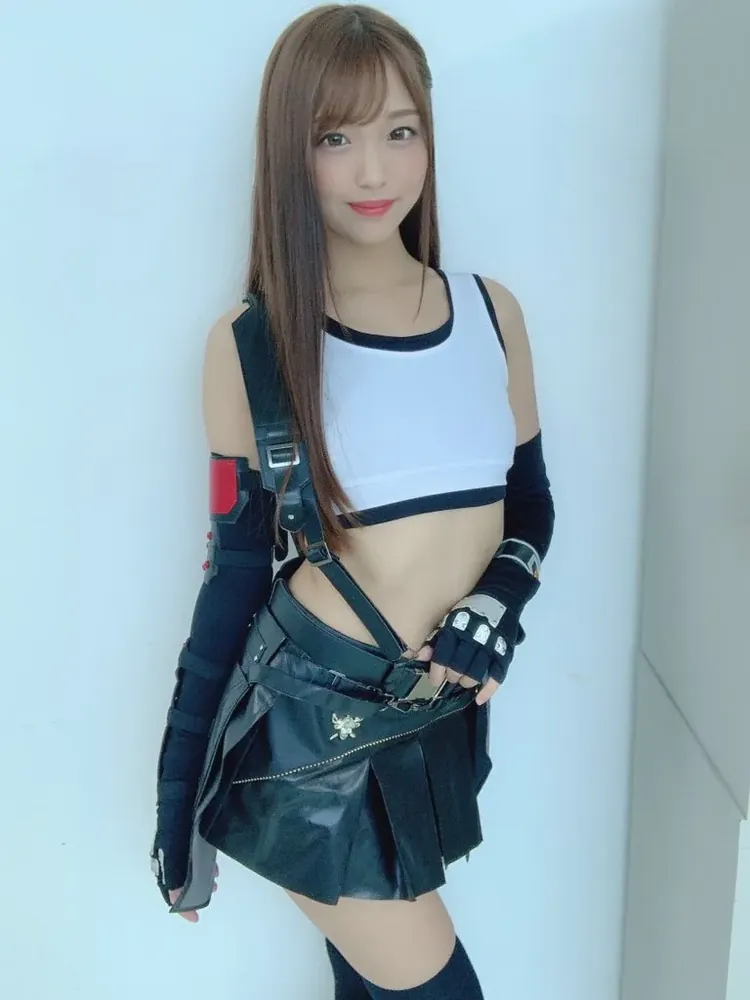 前田桃杏照片展示