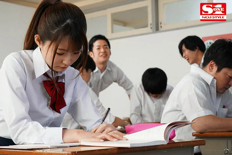 乙白さやか 关心同学