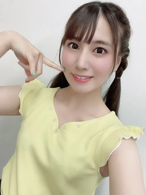 初川みなみ艺术照