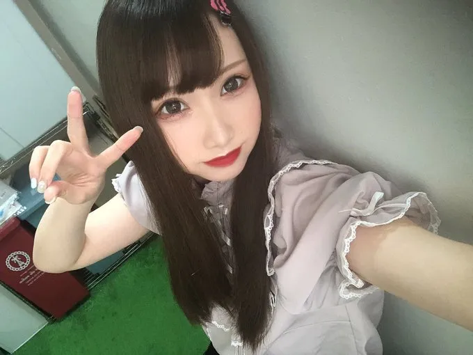 椎名穗香写真图片