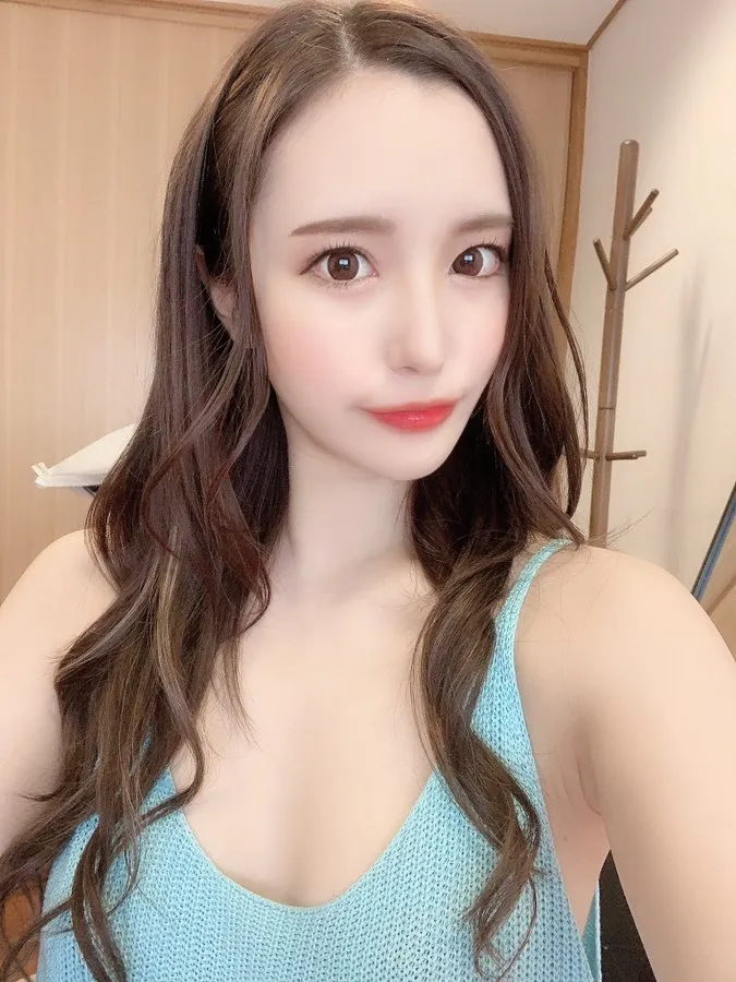 堀越麻央作品截图