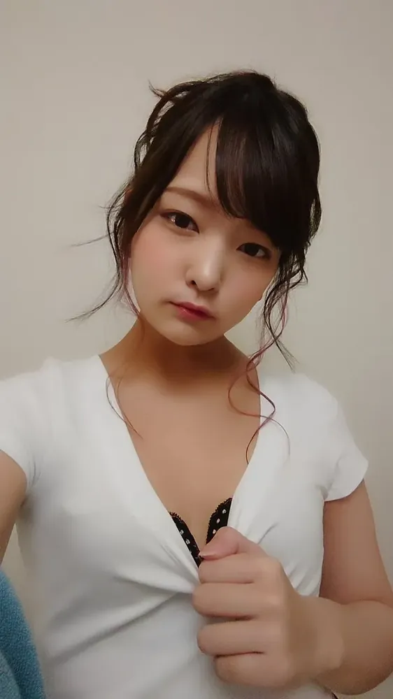 安部未华子作品截图13