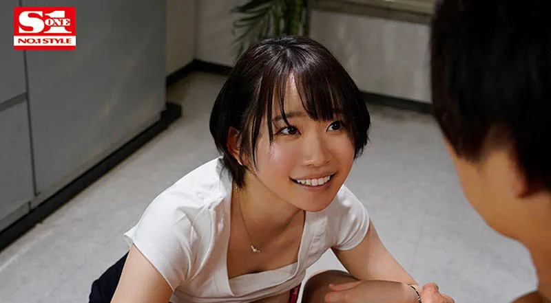 铃村爱里专题封面