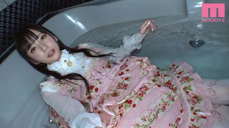 春明润戏路多样化