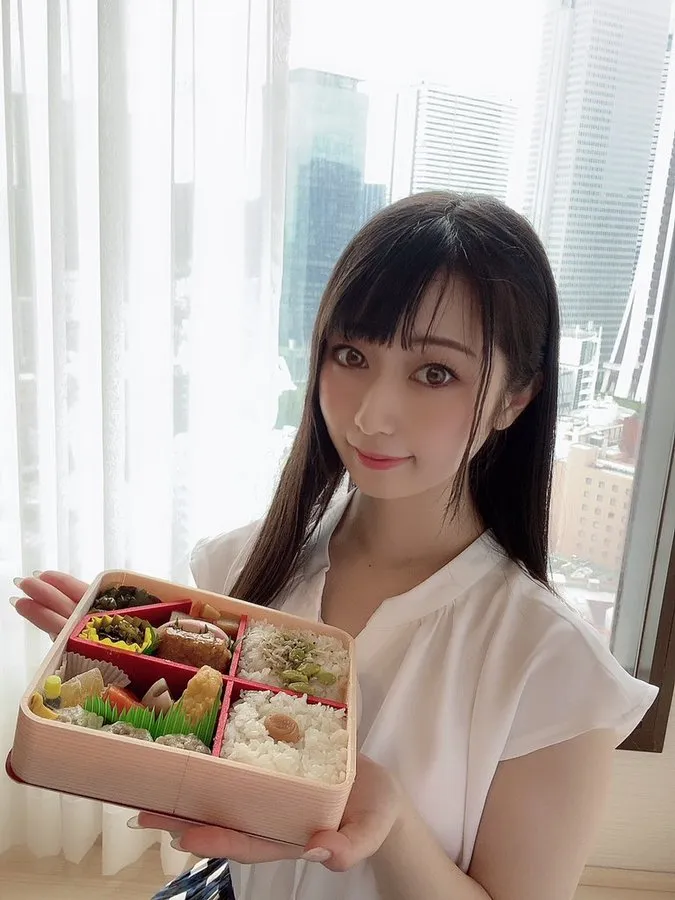 宇佐美玲奈高清人像照