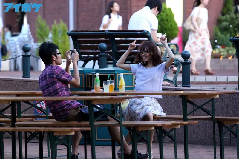 希志あいの在拍摄现场的现场照