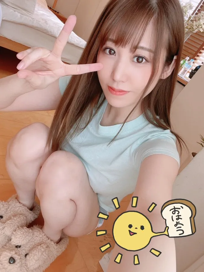 䌷莉绪最新写真