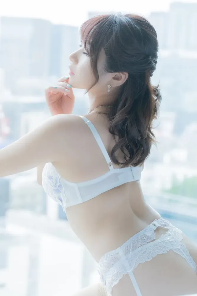 如月夏希写真集精华