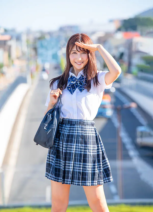 古川いおり学生时代形象截图