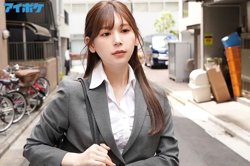 爱泽灯里个人写真