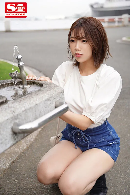 天音芽爱精致自拍