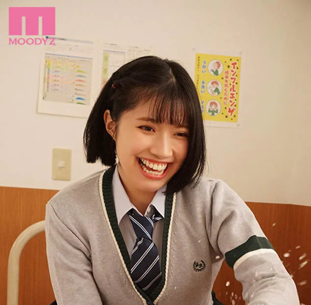 石原希望与男主角互动