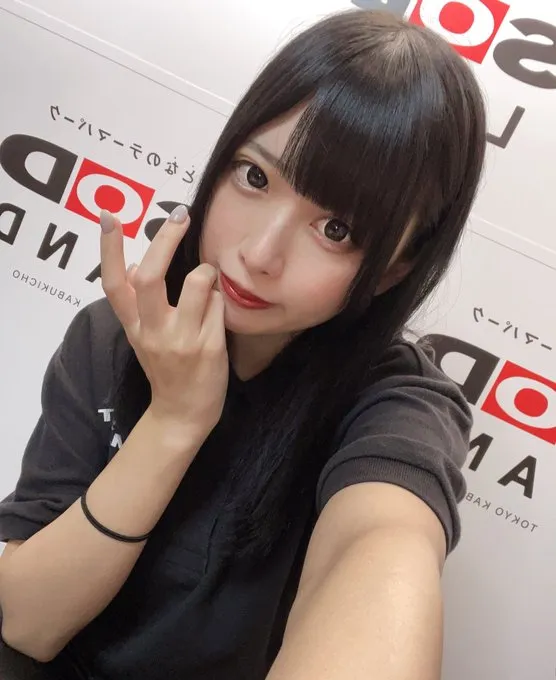 青田悠华作品剧照