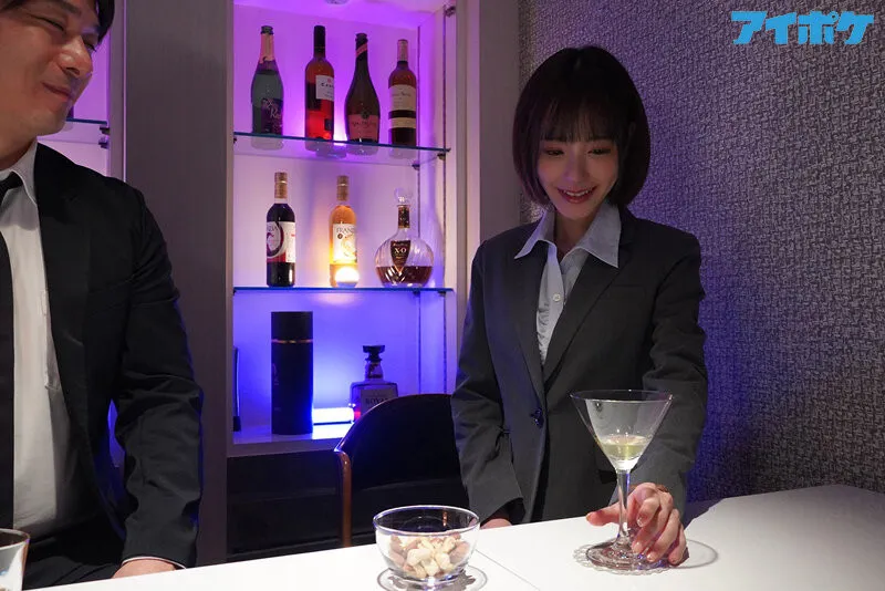 桃乃木かな剧中场景2