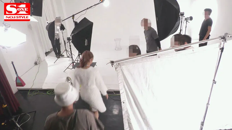 三上悠亜作品剧照展示