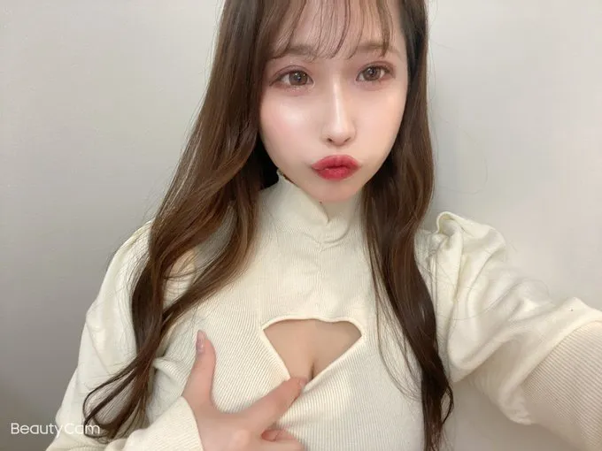 夏海沙耶个人照