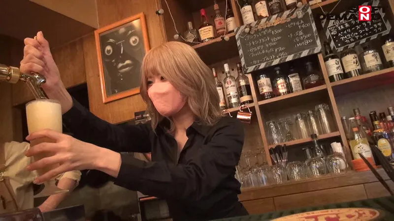 结菜さき多套造型展示，体现多样风格